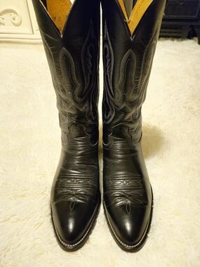 Men's Black Leather Western Cowboy Boots - Elegant Stitch Detail